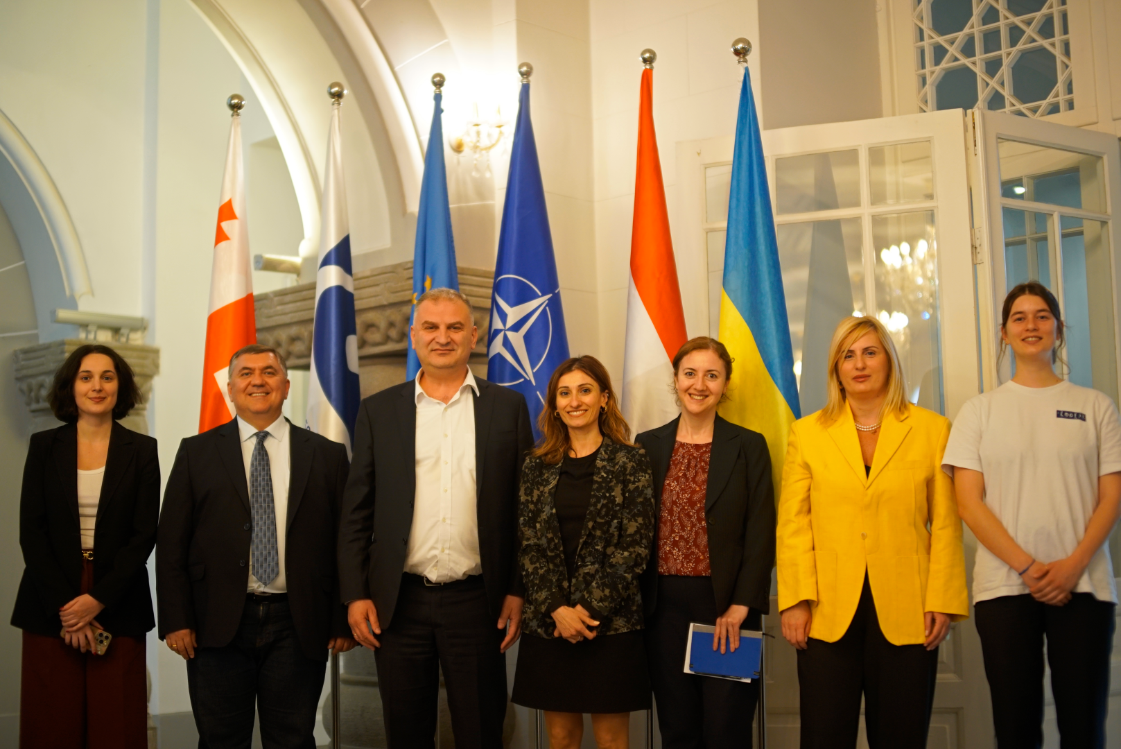 კავკასიის უნივერსიტეტის პრეზიდენტმა ნიდერლანდების სამეფოს ელჩს უმასპინძლა